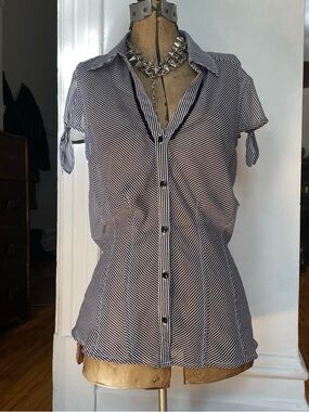 Striped Button-Front Women's Top - Black & White